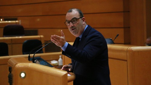 Luke Uribe-Etxebarria denuncia y reprueba que el PSOE impida el impulso a la oficialidad del euskera, el catalán y el gallego en la Unión Europea