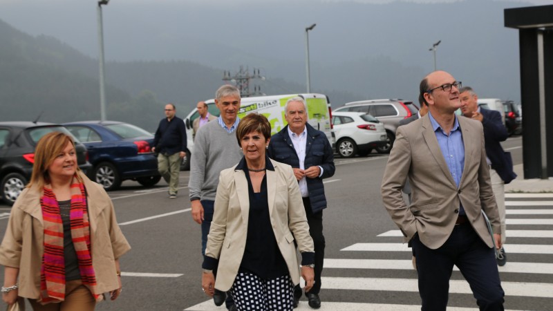 Industria-Empresa. Joseba Agirretxea, Arantxa Tapia, Mª Eugenia Iparragirre