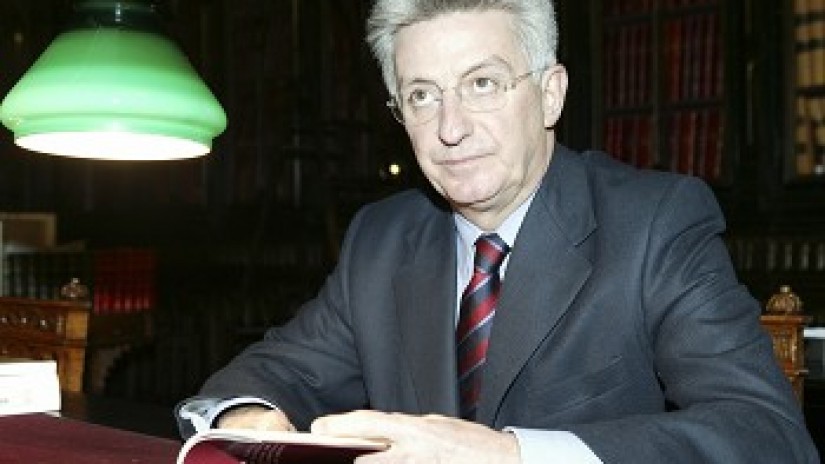 Albistur exige al Gobierno que apueste por incentivar el cambio en los hábitos de consumo energético