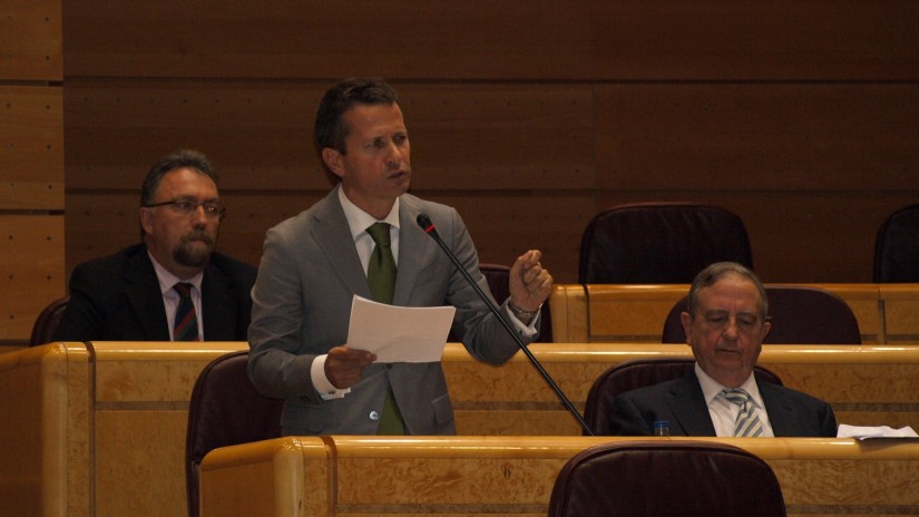 El Senador Bildarratz acusa a Rajoy de plantear “la involución del Estado de las Autonomías” con su diagnóstico sobre duplicidades