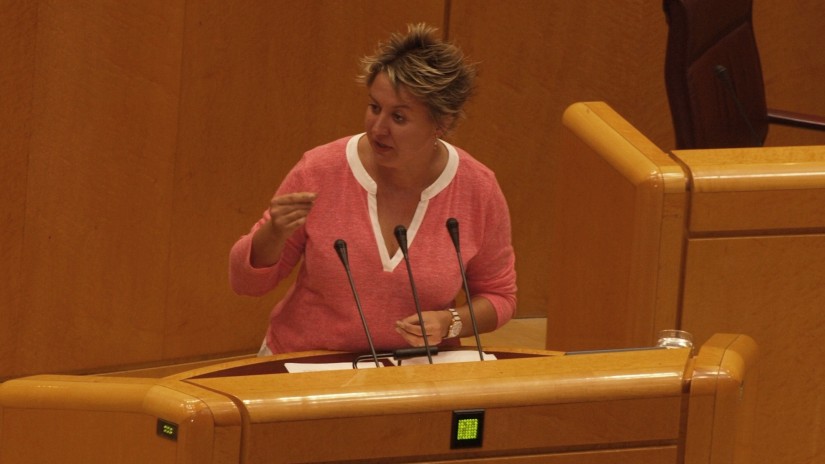 La senadora Rut Martínez recuerda a Montoro que el Ministerio “no es quién” para para decir si se puede contratar a más ertzainas