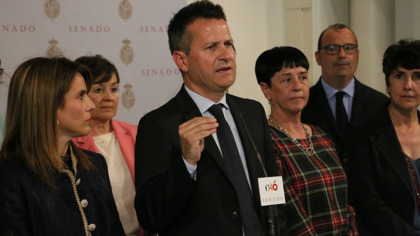 Bildarratz opina que “Sánchez sabe que no se cumplen las condiciones para aplicar el 155, pero usa el tema porque le interesa electoralmente”