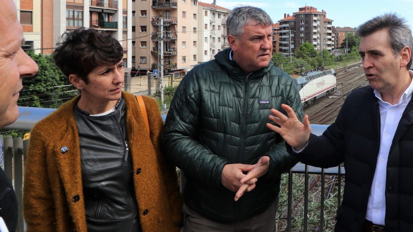EAJ-PNV traslada al Gobierno central el malestar existente por el continuo deterioro del servicio de trenes de cercanías en Gipuzkoa