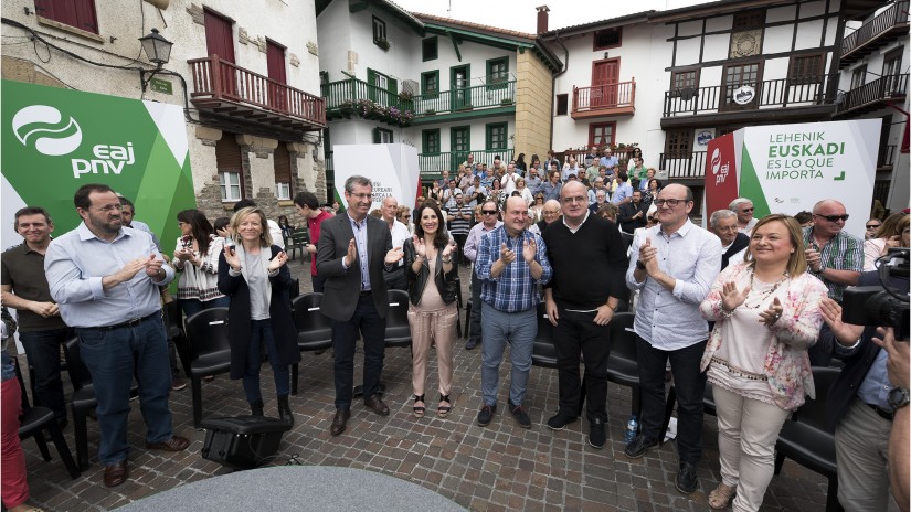 Ortuzar llama al electorado vasco a responder con el “olvido en las urnas” a los cuatro partidos españoles por haberse olvidado de Euskadi