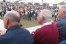 Los Lehendakaris Ibarretxe y Ardanza estuvieron en la tribuna.