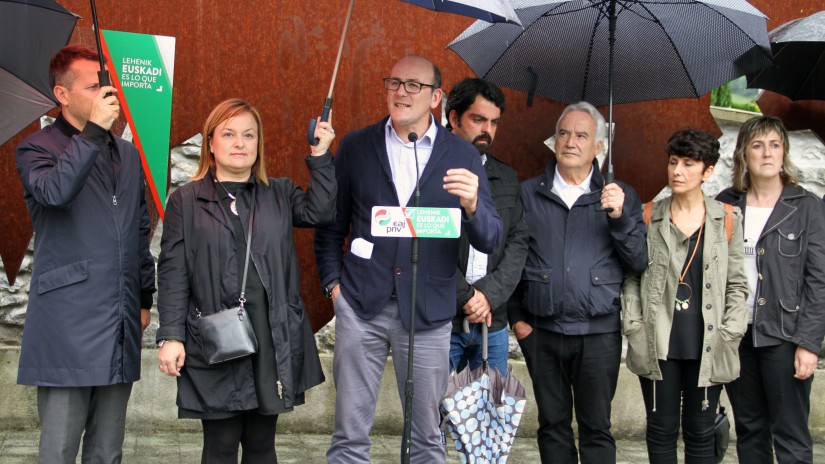 EAJ-PNV trabajará para que cumplan con la Ley de Memoria Histórica y no se olvide todo lo que se hizo en el pasado EAJ-PNV trabajará para que cumplan con la Ley de Memoria Histórica y no se olvide todo lo que se hizo en el pasado