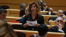 Almudena Otaola recrimina al Gobierno español que revictimiza a la familia de Mikel Zabalza al premiar a uno de los guardia civiles implicados en su tortura y muerte