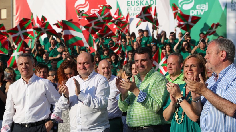 EAJ-PNV pide una “marea verde de votos” para “ayudar” a los partidos españoles a dar estabilidad al Estado y conseguir el reconocimiento nacional de Euskadi